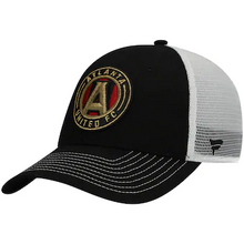 Load image into Gallery viewer, Men&#39;s Atlanta United FC Fanatics Branded Black Core Trucker Snapback Hat
